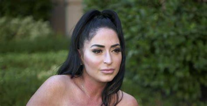angelina pivarnick header