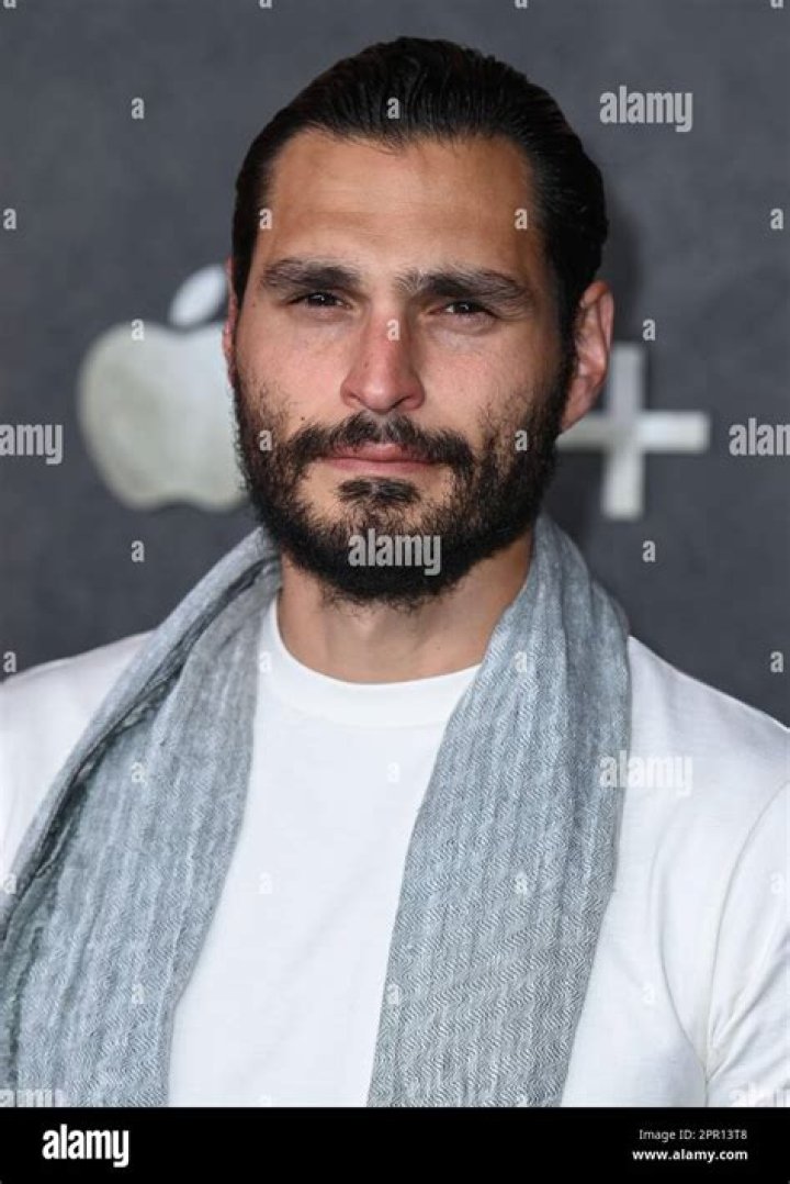 Christian Ochoa Bio (Wiki) 