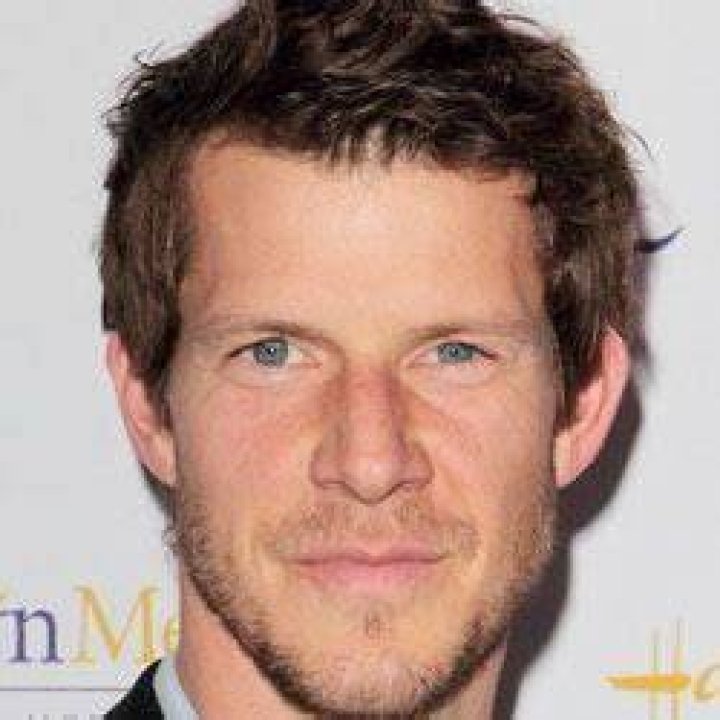 Eric Mabius - Age, Family, Bio