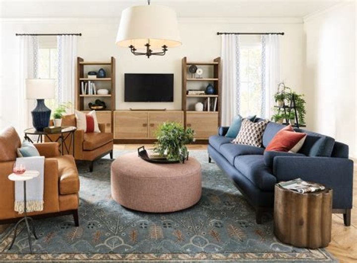 How much space should be between sofa and coffee table?