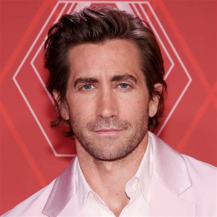Jake Gyllenhaal Bio (Wiki) 