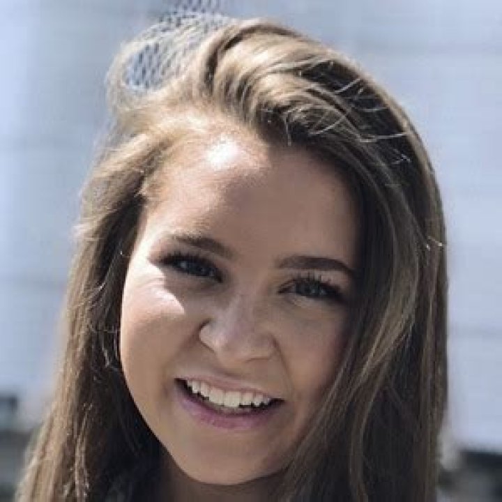 Layla Spring - Age, Family, Bio