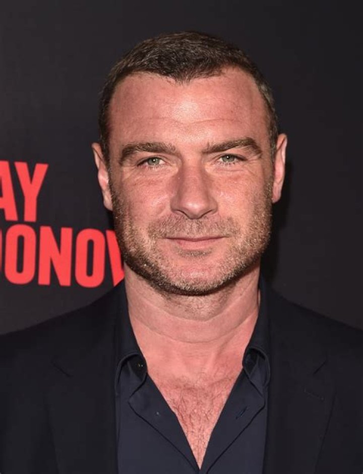 Liev Schreiber Bio (Wiki) 