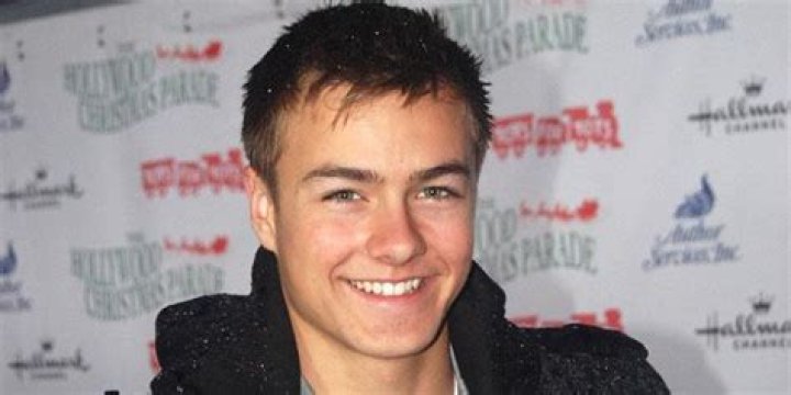 Peyton Meyer - Age, Family, Bio