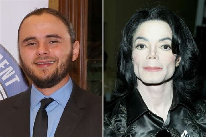 Prince Jackson's pet Katie and Thriller