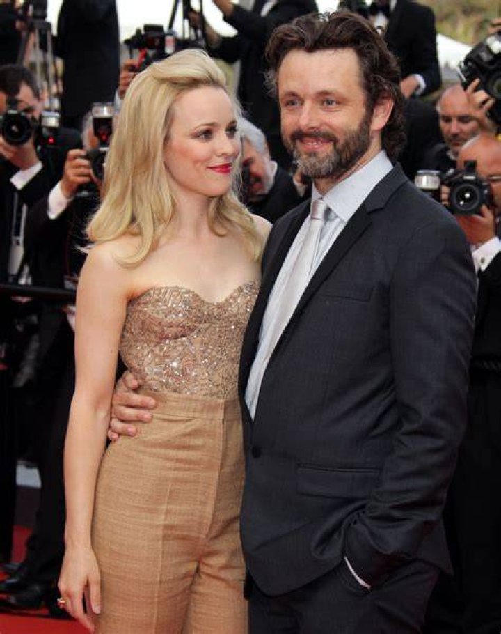 Star: Rachel McAdams allegedly desperate to marry Michael Sheen
