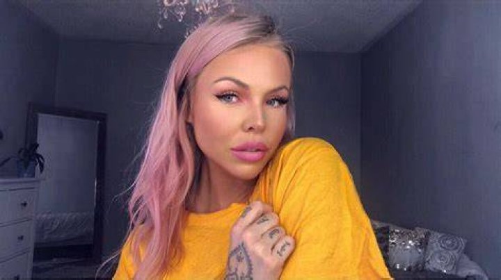 What is HunniBee Asmr worth?